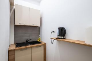 Contemporary & Historic Stay - Piata Romana - 1