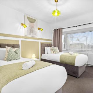 Cozy Four Bed House - Garden - Parking - Wi-Fi Netflix 559TR - 8