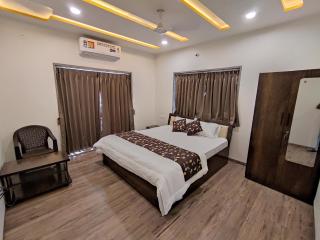 RT RESIDENCY Hotel and Lodge - 1