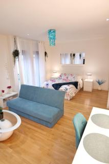 GRAN VIA - CHUECA - Madrid Central - Madrid - 2