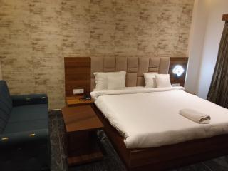 Baba Hotel & Banquet - 5