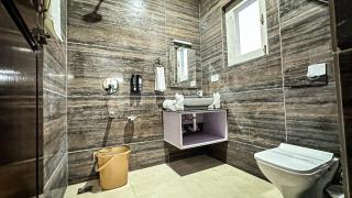 Hotel Hidden Leaf - 7