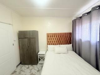 Liya Self Catering - 2