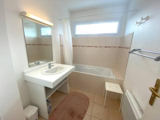 Bel appartement 2 chambres au centre-ville de PERROS-GUIREC - Ref 926 - 5