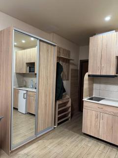 Апартаменти La familia в ЖК Республіка - 9