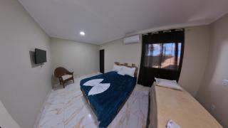 Pousada Encanto Dos Colibris - 1