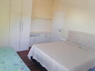 Close to the beach, 5 suites, 20 people or more, pool - 8