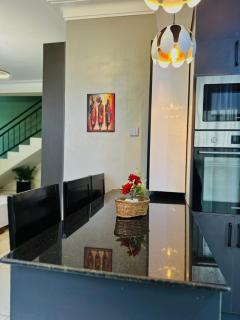 Sunset Statehouse View Residence 2 - 6