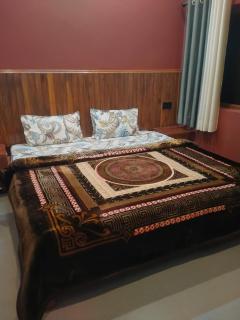 Hill Side Heaven Homestay - 4