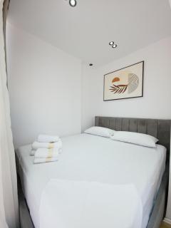 Golden Corner 3 - Sweet Escape Apartments - 7