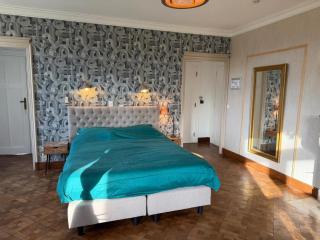 Luxury Estate with Pool & Spa - 7