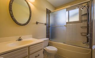 Fully furnished House near GrayNuns, Millwoods - 3