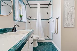 Black Bay Getaway Private Bay Access - 4