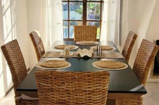 Casa a 1 cuadra de Playa Mansa Piscina y BBQ - 2