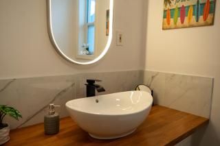 Rare Cozy Home near Downtown WPG - Free Parking - 7