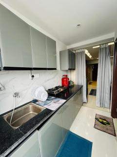 The Escape of Paradise VI - 7