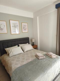 Dn'A home by the lake - 0