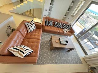 Luxury Lagada Loft Sea Views - 2