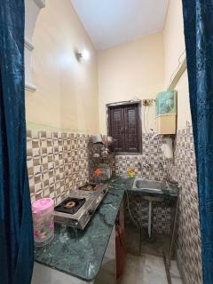 Lazy Sunday Stay - 3