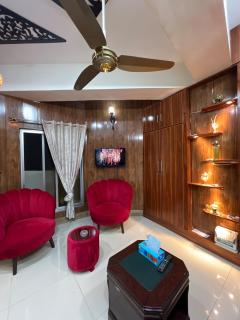 Art Inspired Designer Apartment - 0