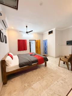 Whiteshore Homestay - 2