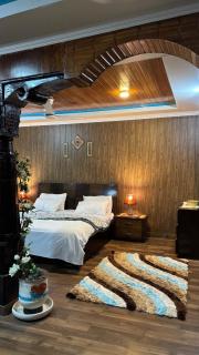 Gasherbrum House - 2