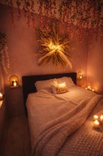 Ô Spa Privatif - Luxury Suite - JACUZZI-SAUNA-NETFLIX-FISHSPA-SERVIETTES-PEIGNOIRS-SANDALES-CAFE - 6