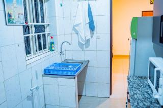 Stay and Dine, 2Bedroom Home at Mama Pizzalo - 4