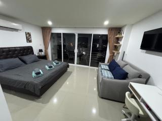 Smily Patong Sea View - 8