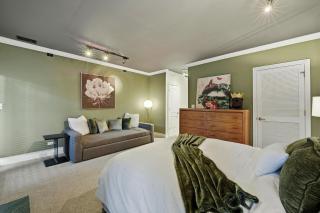 Modern 4-Bedroom Townhouse in River West - Chicago - 3