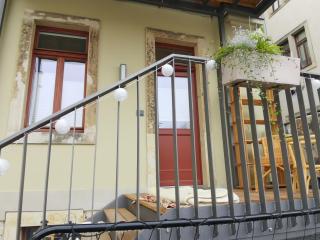 Vielstubenhaus - Ferienwohnung August - 2