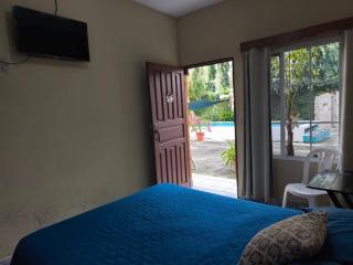 Hotel y Restaurante Casa Jardines - 8