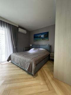 Title Legendary Grand Terrace Studio by TVC E301 - 9