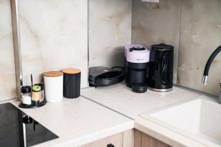 Serene Studio in the City Center Your Calm Oasis - 6