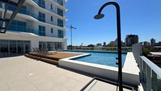 Modern apartment steps from Shopping del Sol - 1