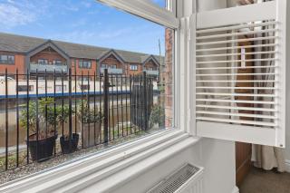 2-BR Canal-side House, 15 mins walk to Chester City Centre - 5
