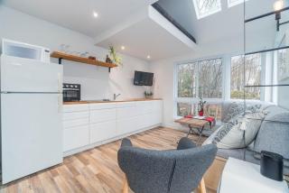 Superb views and literally 2 min walk to resort ! - 3