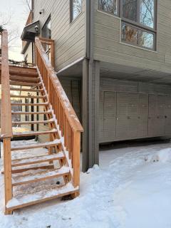 Superb views and literally 2 min walk to resort ! - 1