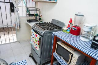 Comfortable and quiet with a pool - 7