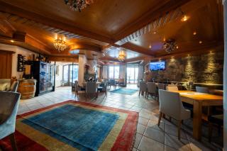 Hotel Garni Castel B&B - Ischgl - 1