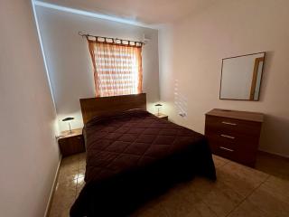 May Flower: Modern Flat close to Airport/Bus Stops - 4