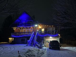 A fully self-contained one-bedroom apartment - 6