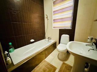 May Flower: Modern Flat close to Airport/Bus Stops - 5