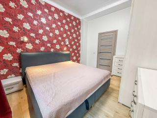 Bright Apartment in City Centre - 1