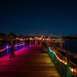 Tahoe Room Full bed for two 13 miles to Seattle Space Needle - 5