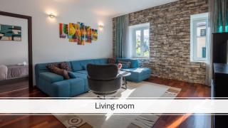 PETRUS SUPERIOR APARTMENT - spacious three-room apartment - prestigious location near Diocletian's Palace and Bacvice beach - the best restaurants within walking distance - free parking provided - 9