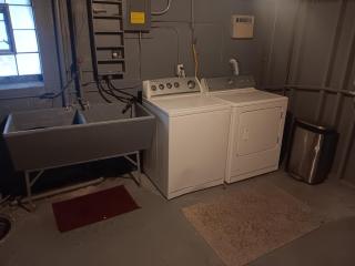 Sprawling Woodland Retreat - 7