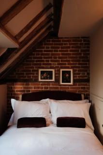 Historic Oast House I Sleeps 12 I Huge Garden Perfect for Families - 5