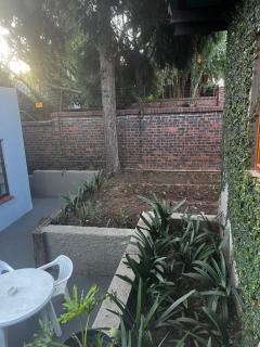 Melville Koppies View Guest house - 4