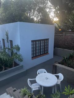 Melville Koppies View Guest house - 3